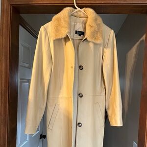 Brisa Collection Women’s Leather Coat